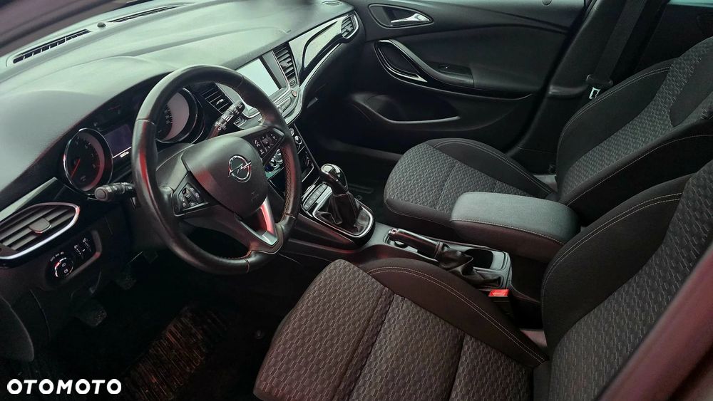 Opel Astra 1.4 Turbo Dynamic - 22