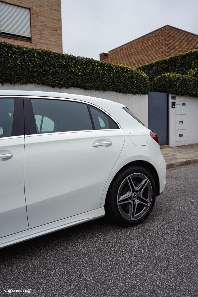Mercedes-Benz A 250 e AMG Line - 24