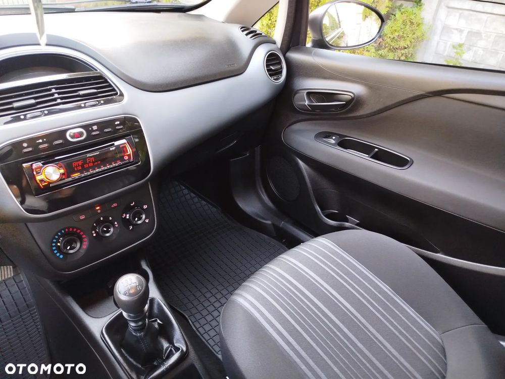 Fiat Punto Evo 1.4 8V Active - 24