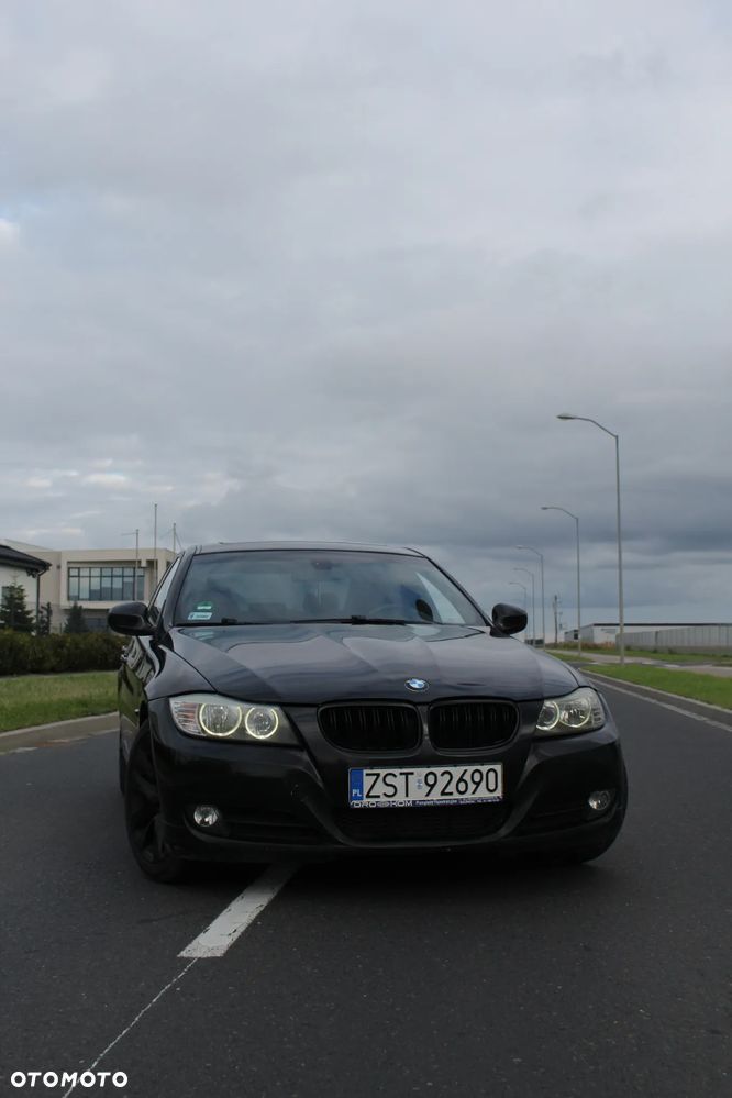 BMW Seria 3 320d - 2