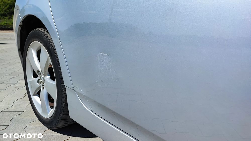 Toyota Prius (Hybrid) - 9
