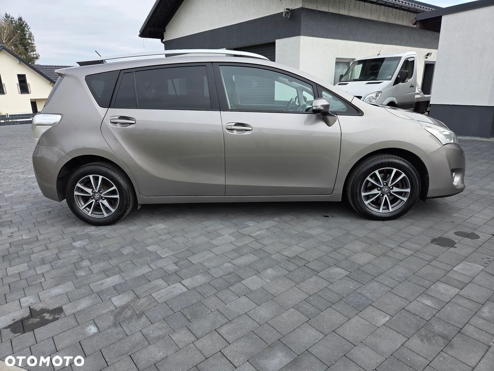 Toyota Verso 1.8 5-Sitzer Edition-S - 4