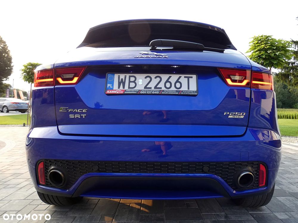 Jaguar E-Pace 2.0 i4P AWD R-Dynamic S - 31