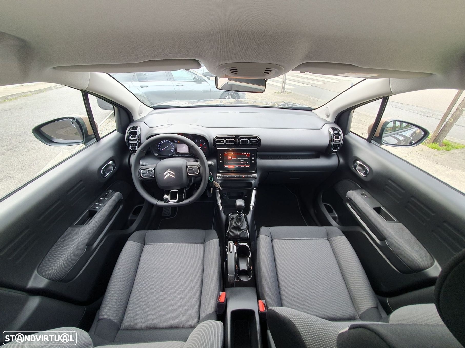 Citroën C3 Aircross 1.2 PureTech C-Series - 19