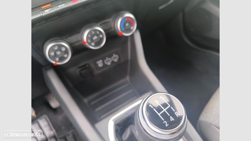 Renault Clio 1.0 TCe Intens - 10