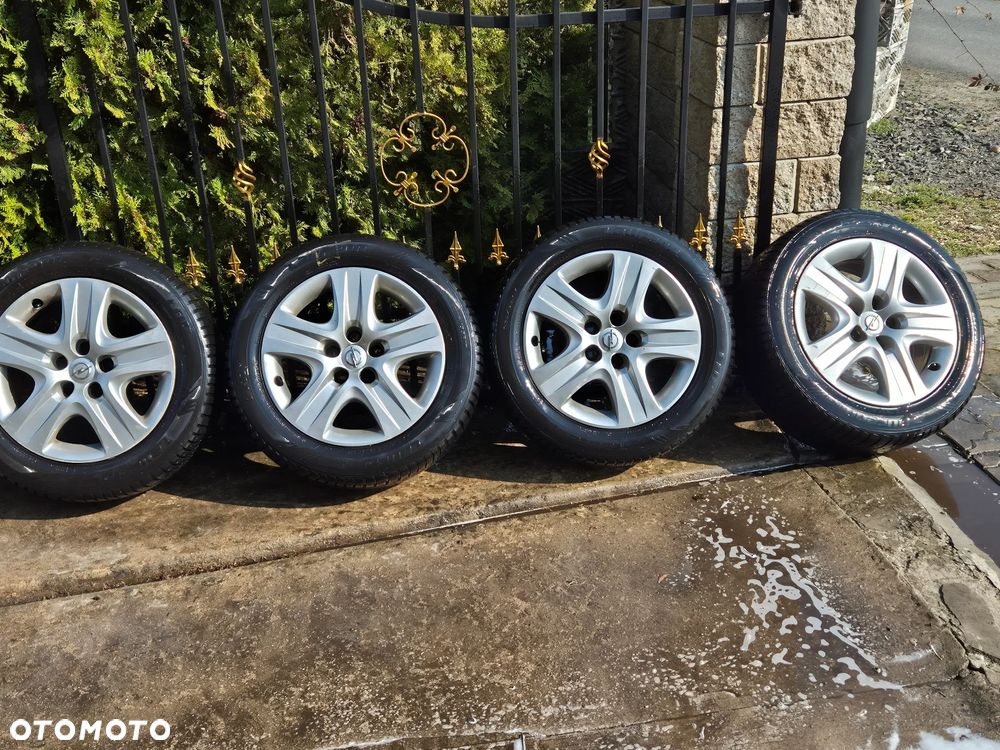 Opel Insignia 1.8 - 16