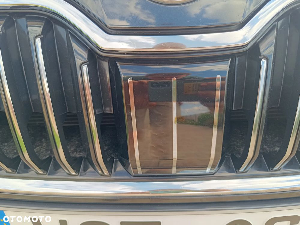 Skoda Superb 2.0 TDI DSG Premium Edition - 15