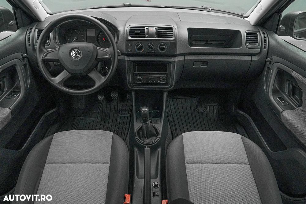 Skoda Fabia 1.2 HTP Family - 8