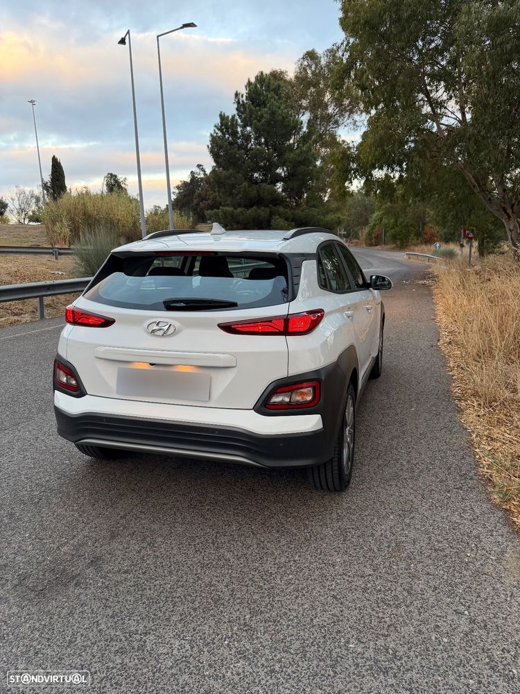 Hyundai Kauai EV 64.8 kWh Premium - 2