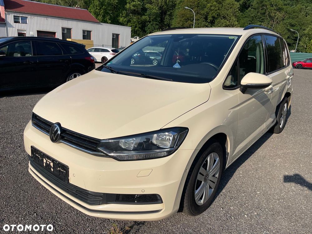 Volkswagen Touran 2.0 TDI BMT Comfortline DSG - 2