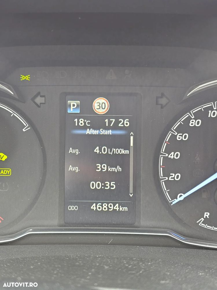 Toyota Yaris 1.5 VVT-i HSD Active - 8