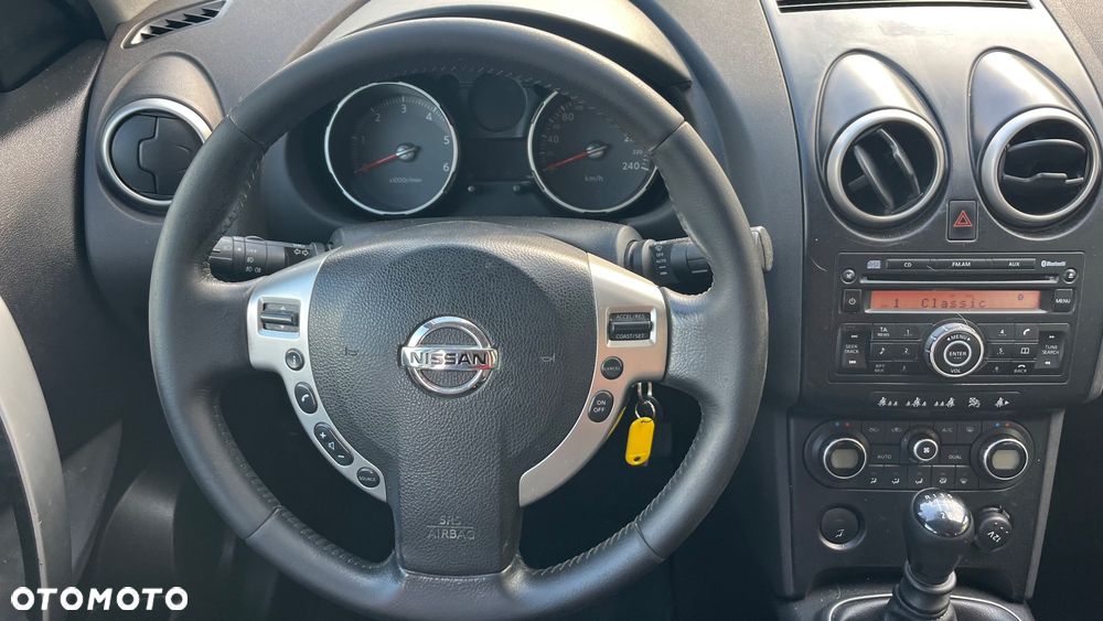 Nissan Qashqai 2.0 dCi Visia - 12