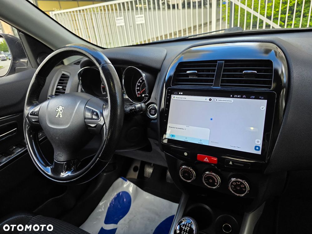 Peugeot 4008 - 10