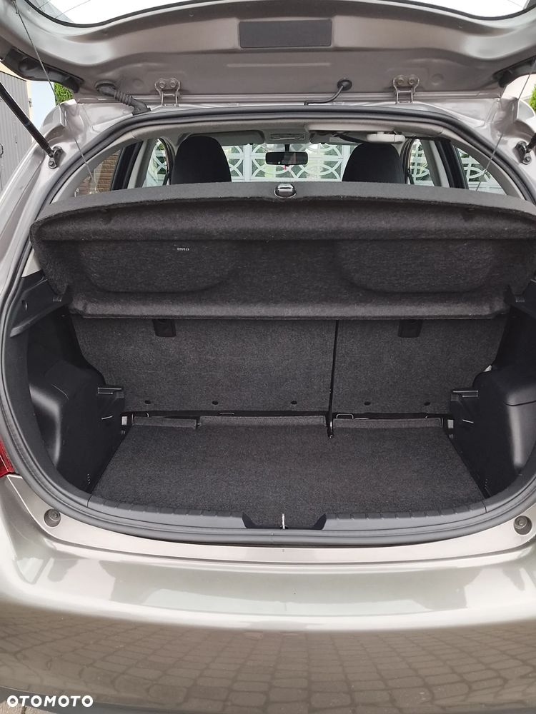 Toyota Yaris 1.0 Active EU6 - 17