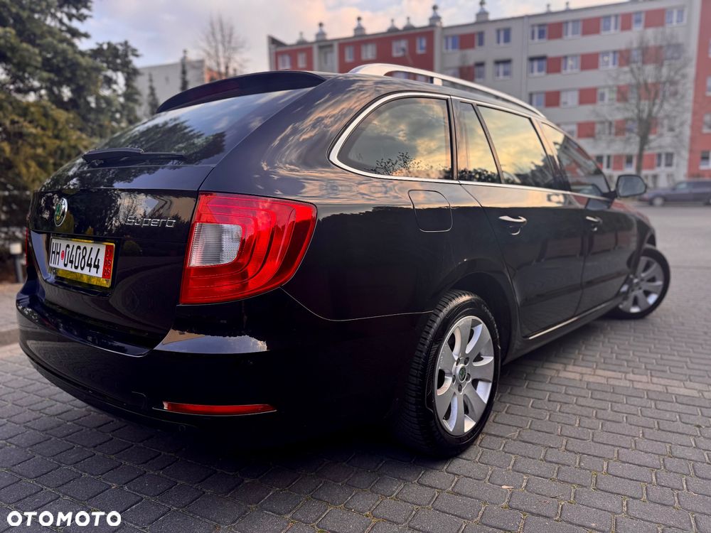 Skoda Superb 2.0 TDI Exclusive - 7
