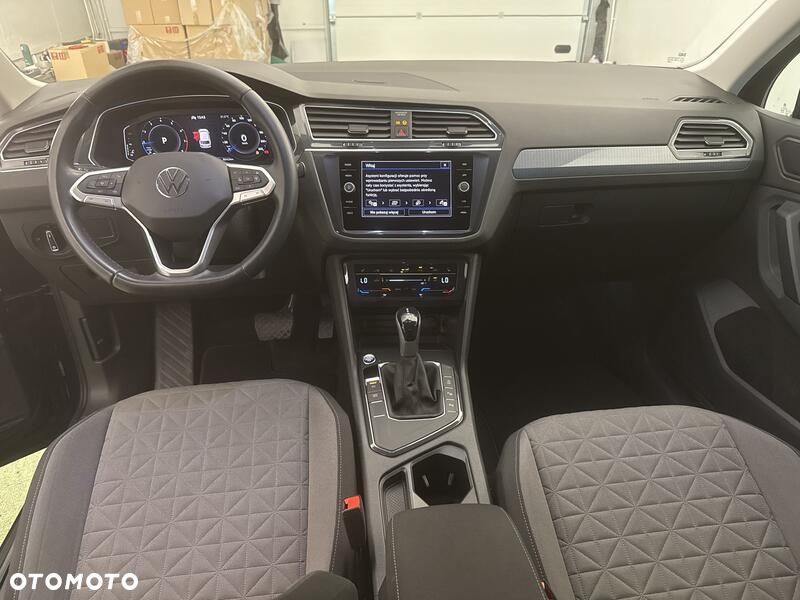 Volkswagen Tiguan 1.5 TSI EVO Life DSG - 21