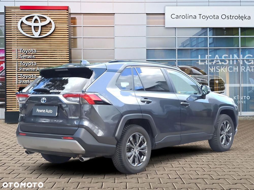 Toyota RAV4 - 5