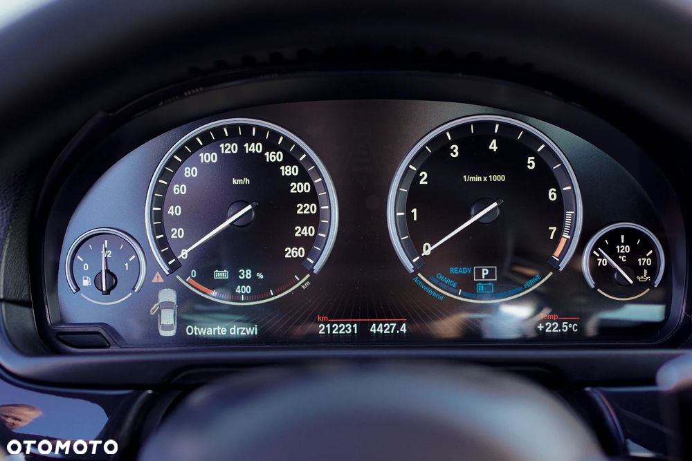 BMW Seria 5 Active Hybrid Luxury Line - 29