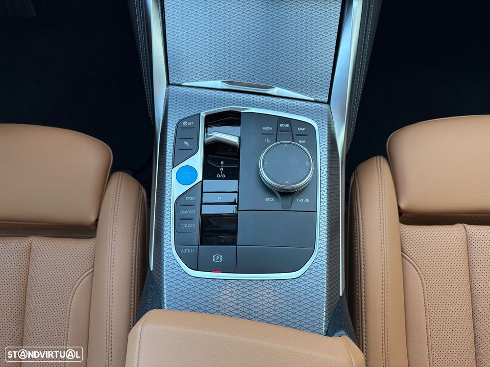 BMW i4 eDrive40 Pack Desportivo M Pro - 40