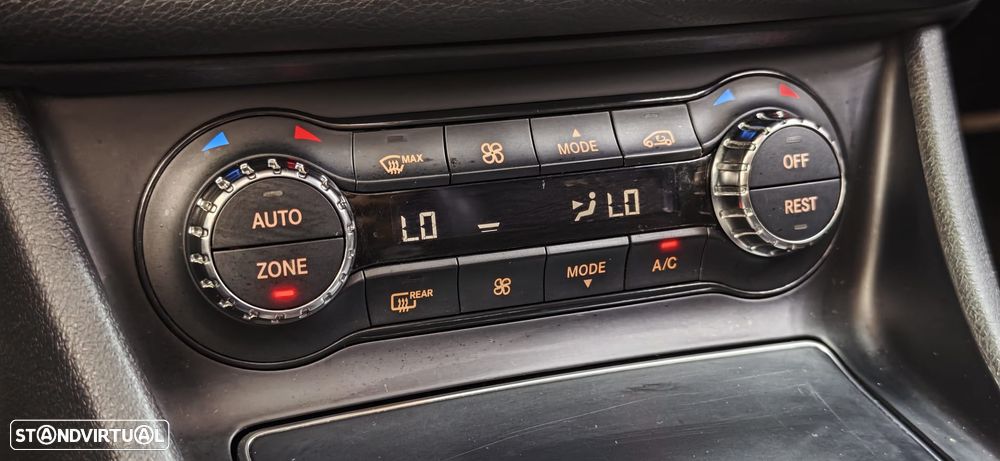 Mercedes-Benz CLA 220 d 4Matic 7G-DCT AMG Line - 39