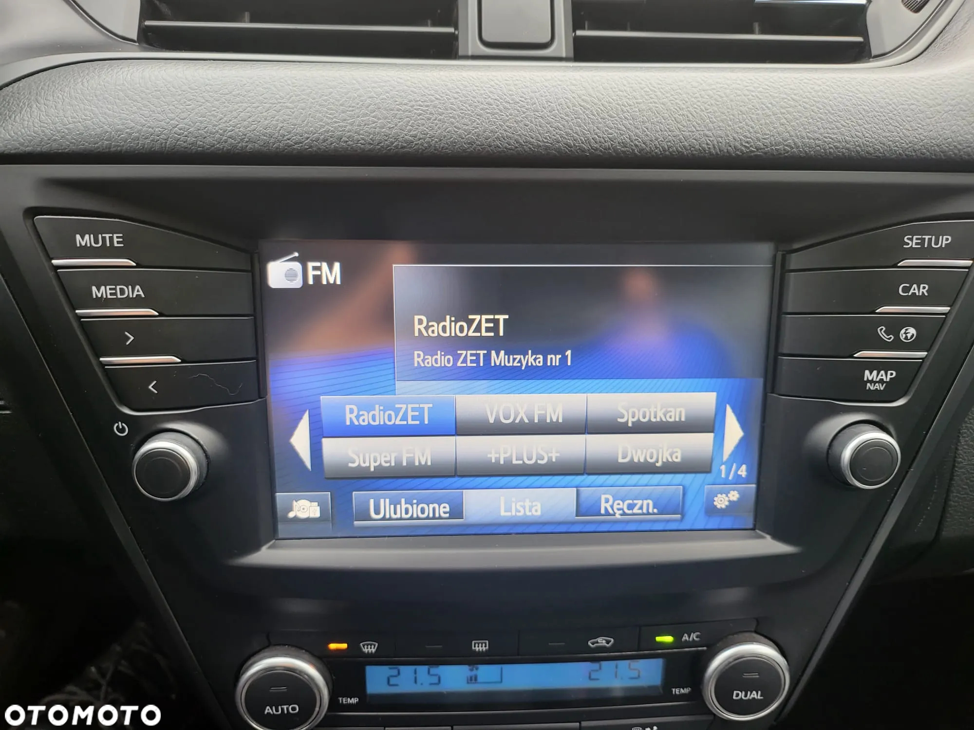 Toyota Avensis Touring Sports 1.8 Executive - 14