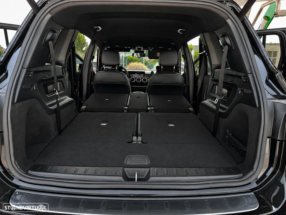Mercedes-Benz GLB 200 d AMG Line - 10