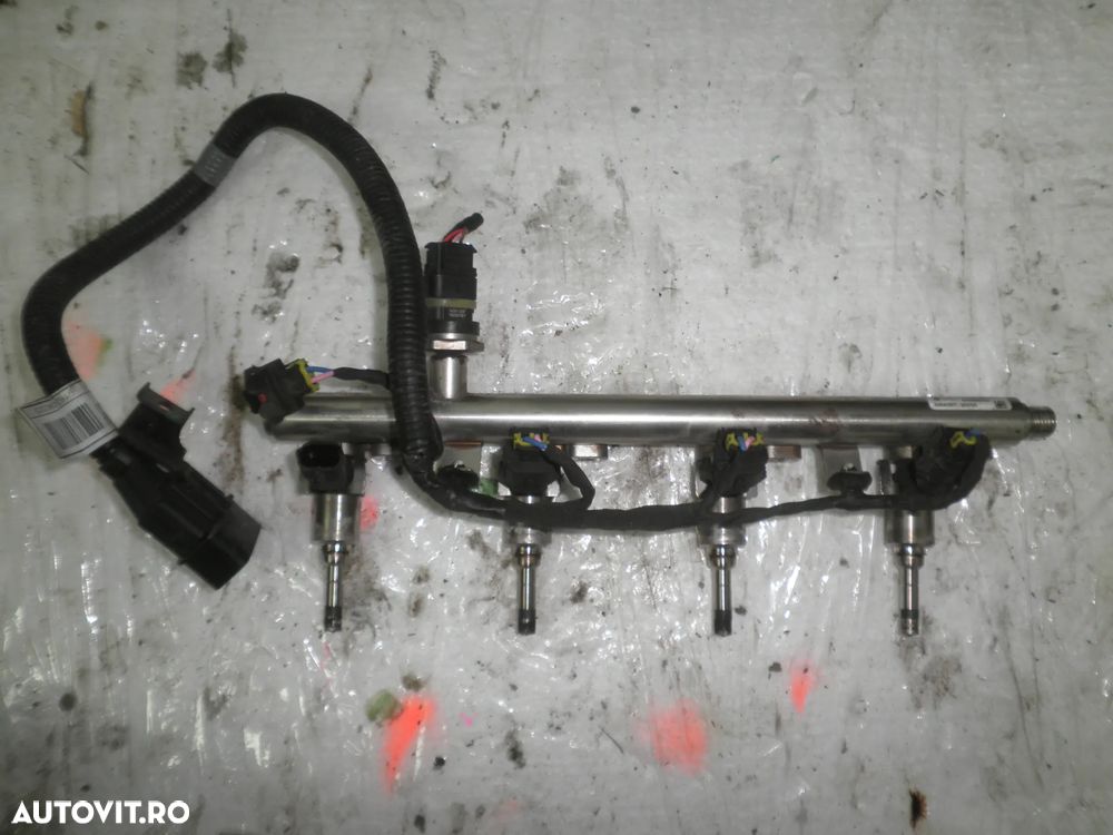 Rampa cu injectoare Hyundai ix35, Tucson, i30, Kia Sportage, 1.6 GDI 2015 35350-2B110 9062040002