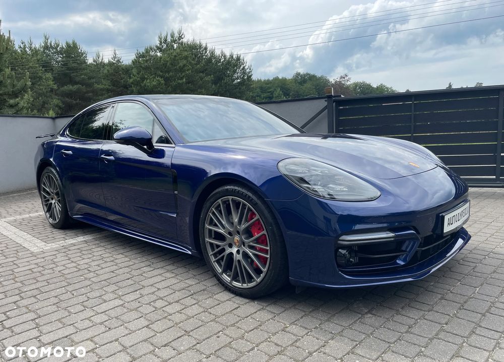 Porsche Panamera GTS - 2
