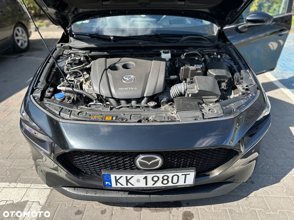 Mazda 3 e-SKYACTIV-G 2.0 M HYBRID - 13
