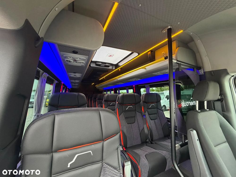Mercedes-Benz Sprinter 519 - 16