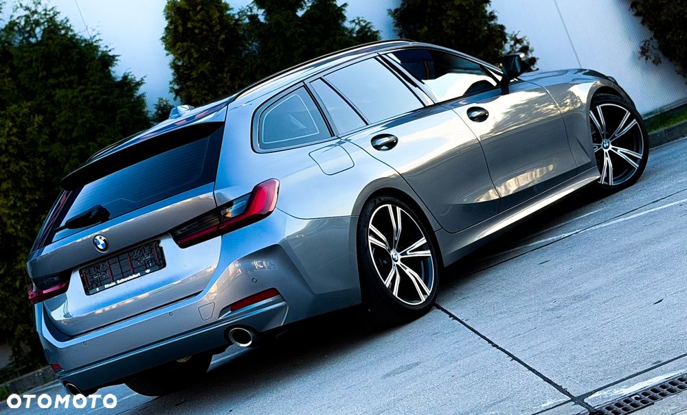 BMW Seria 3 320d - 22