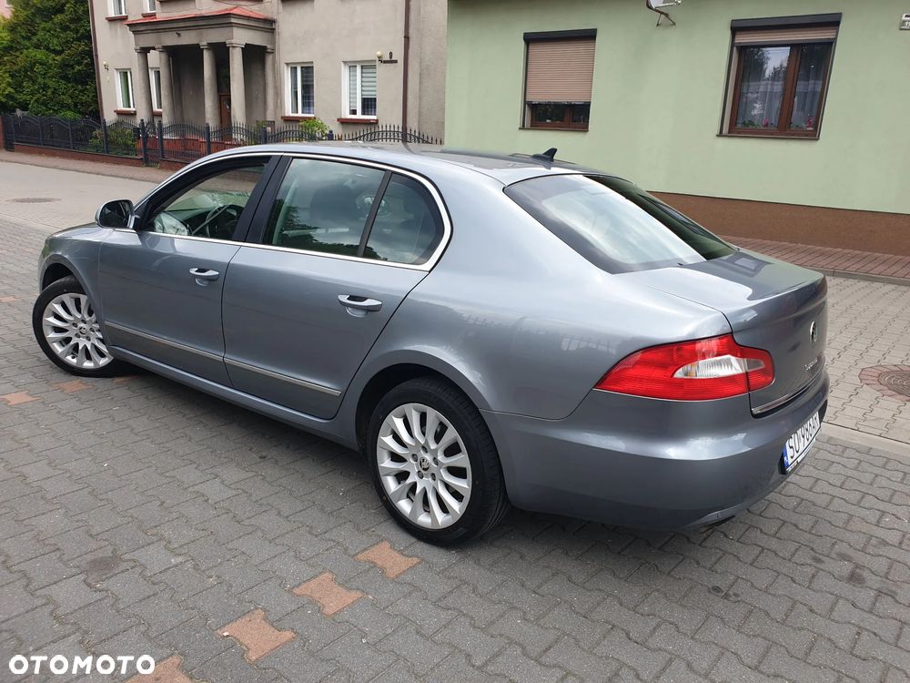 Skoda Superb 1.6 TDI Exclusive - 5