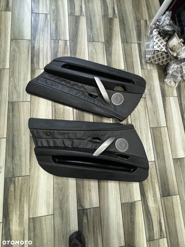 Boczek drzwi lewy prawy BMW z4 E85 E86