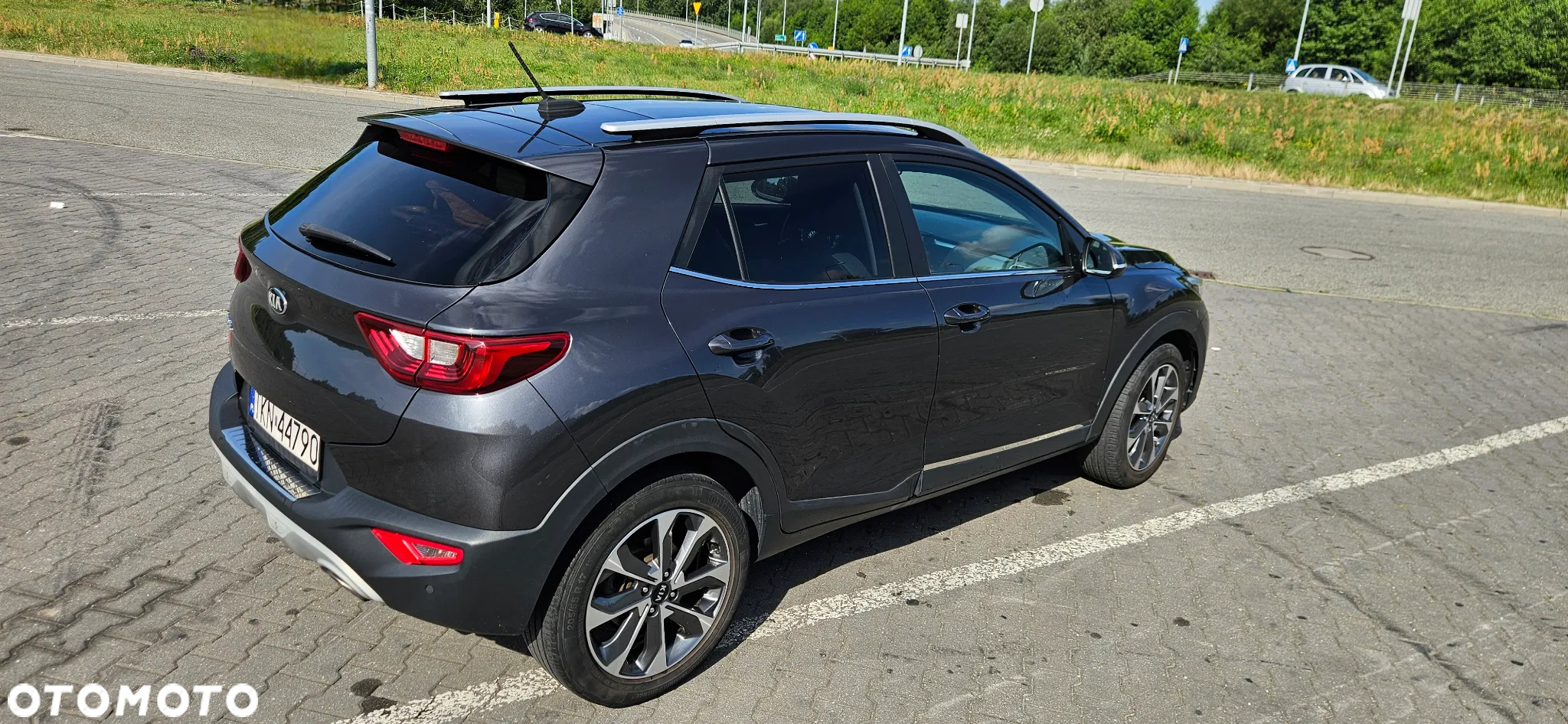 Kia Stonic 1.4 M - 8