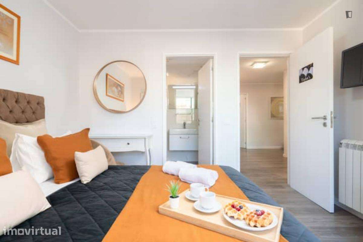 Apartamento com 4 quartos - localizado em Vila nova de gaia - Grande imagem: 2/21