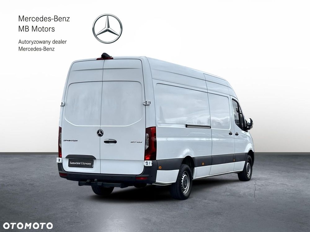 Mercedes-Benz Sprinter - 6