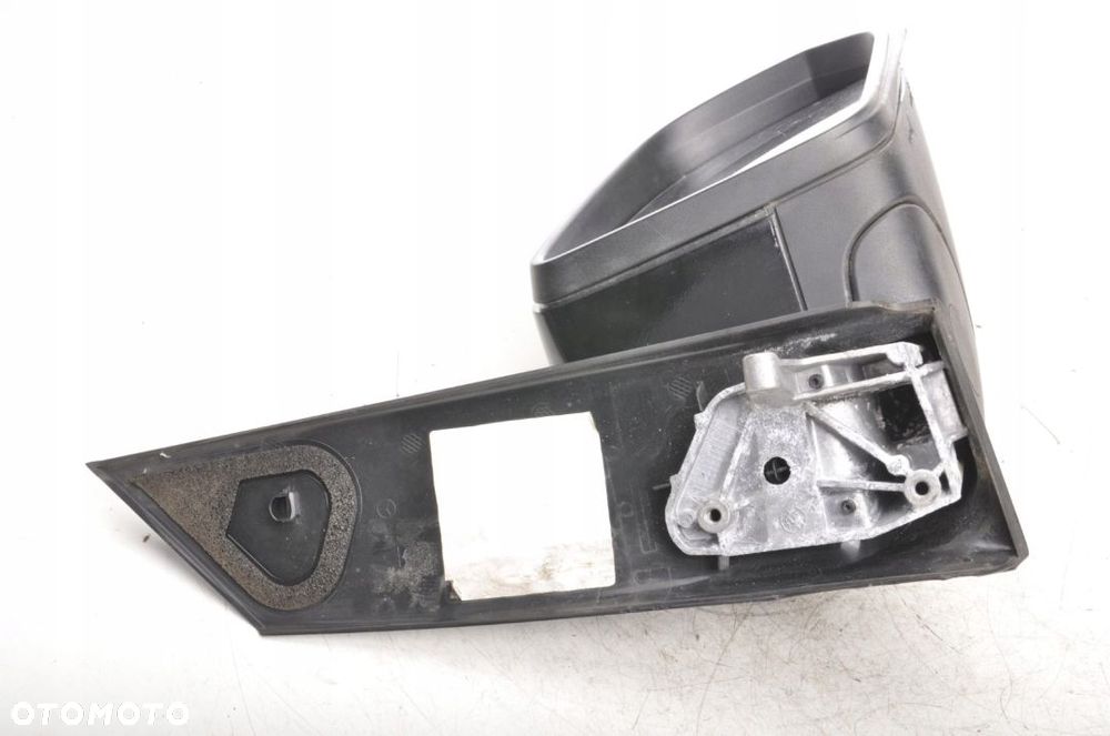 MERCEDES VITO W447 LUSTERKO PRAWE MANUALNE 639 - 9