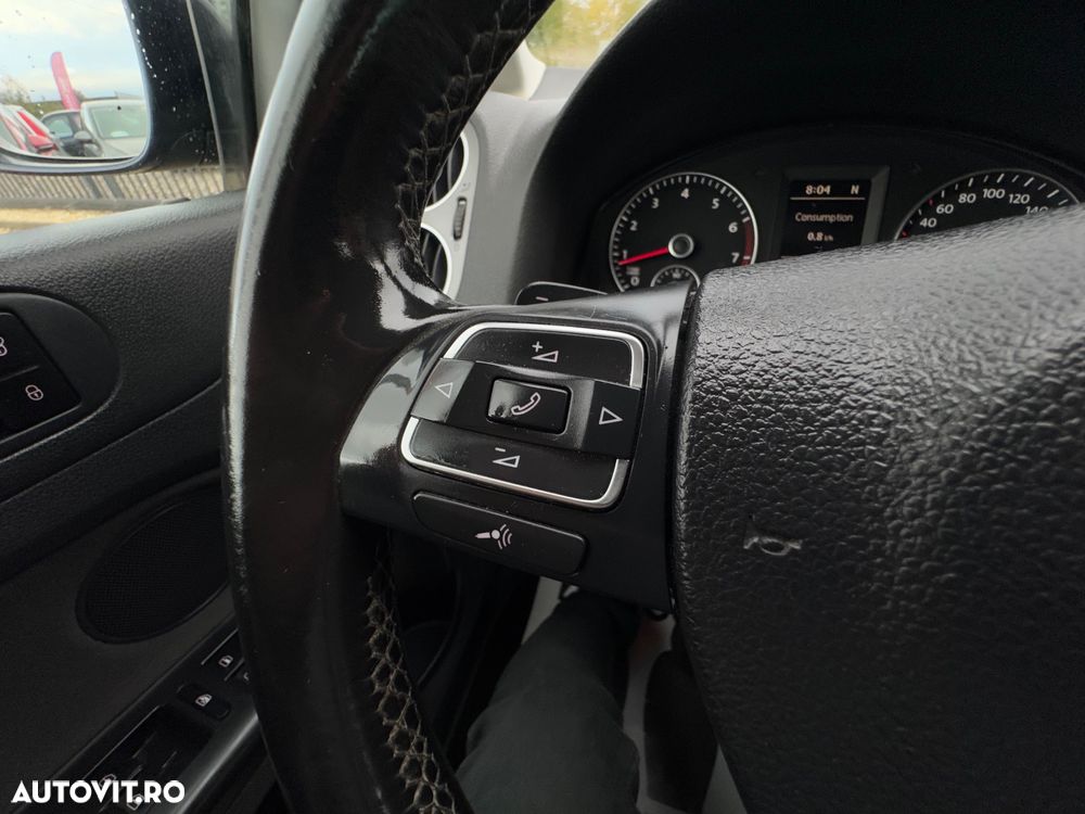Volkswagen Golf Plus 1.4 TSI DSG Style - 22
