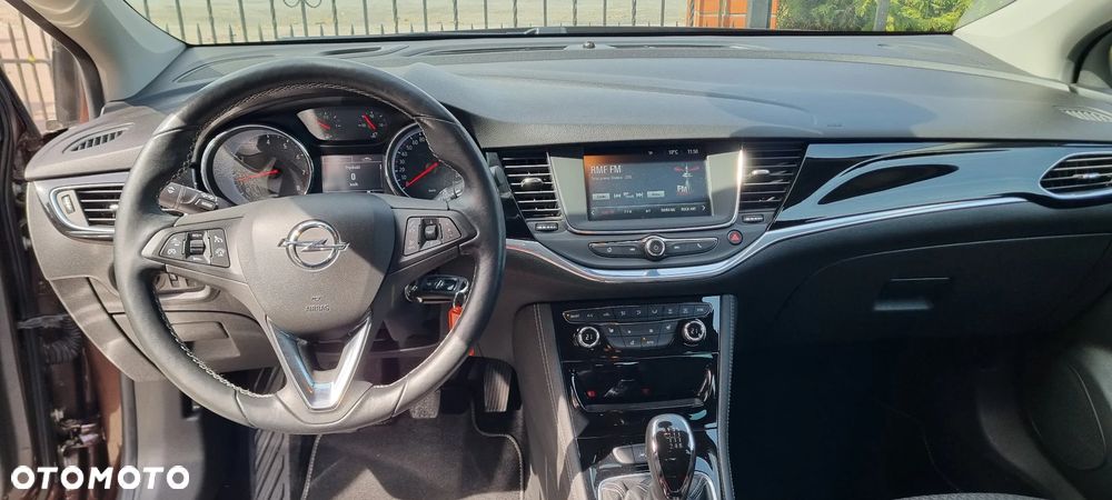 Opel Astra 1.4 Turbo Dynamic - 10