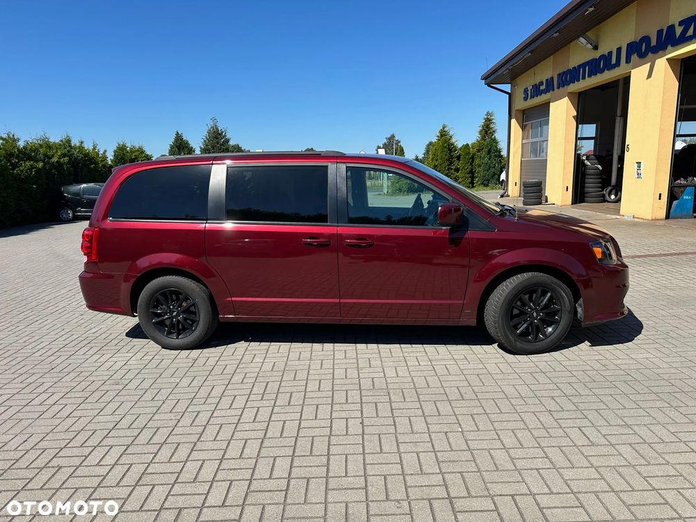 Dodge Grand Caravan 3.6 R/T - 3