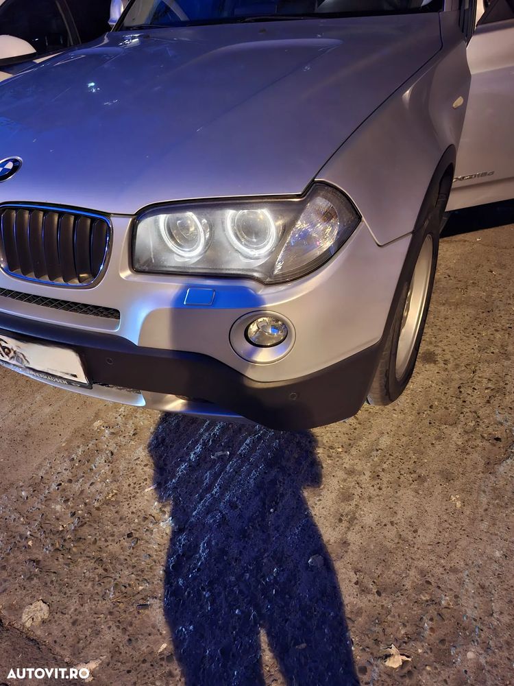 BMW X3 xDrive18d - 19