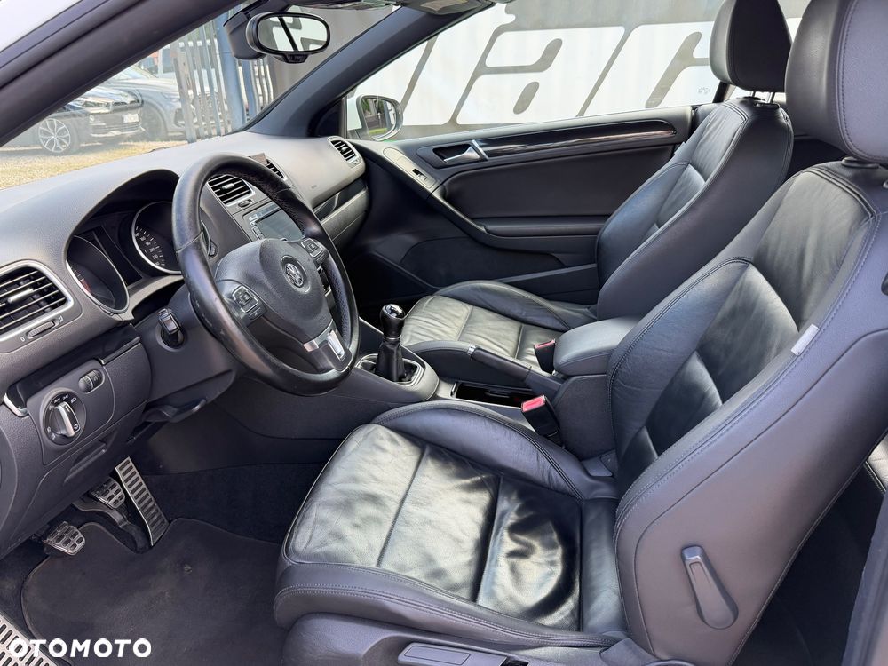 Volkswagen Golf 1.6 TDI DPF Highline - 20
