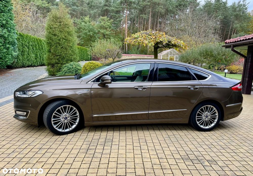 Ford Mondeo Vignale 2.0 Hybrid - 3