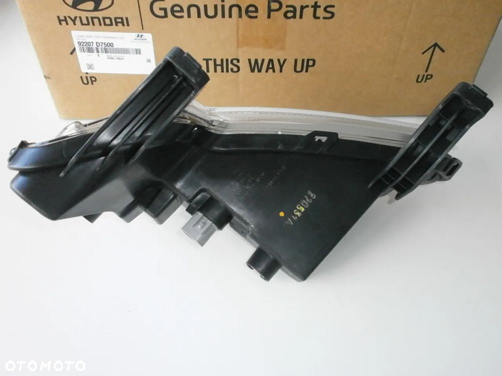 LAMPA OŚW. DRL LED LEWA HYUNDAI TUCSON NR KAT. 92207D7500 - 3