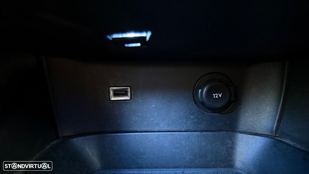 Peugeot 3008 1.2 PureTech GT Line - 32