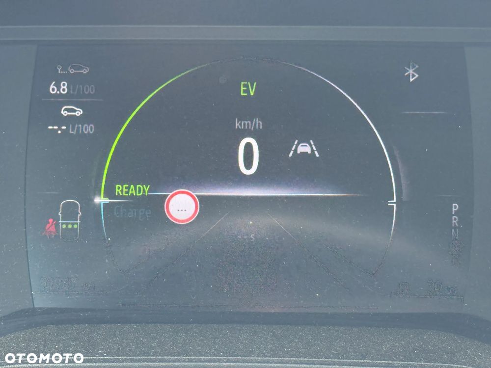 Renault Clio E-TECH 140 BUSINESS EDITION - 9