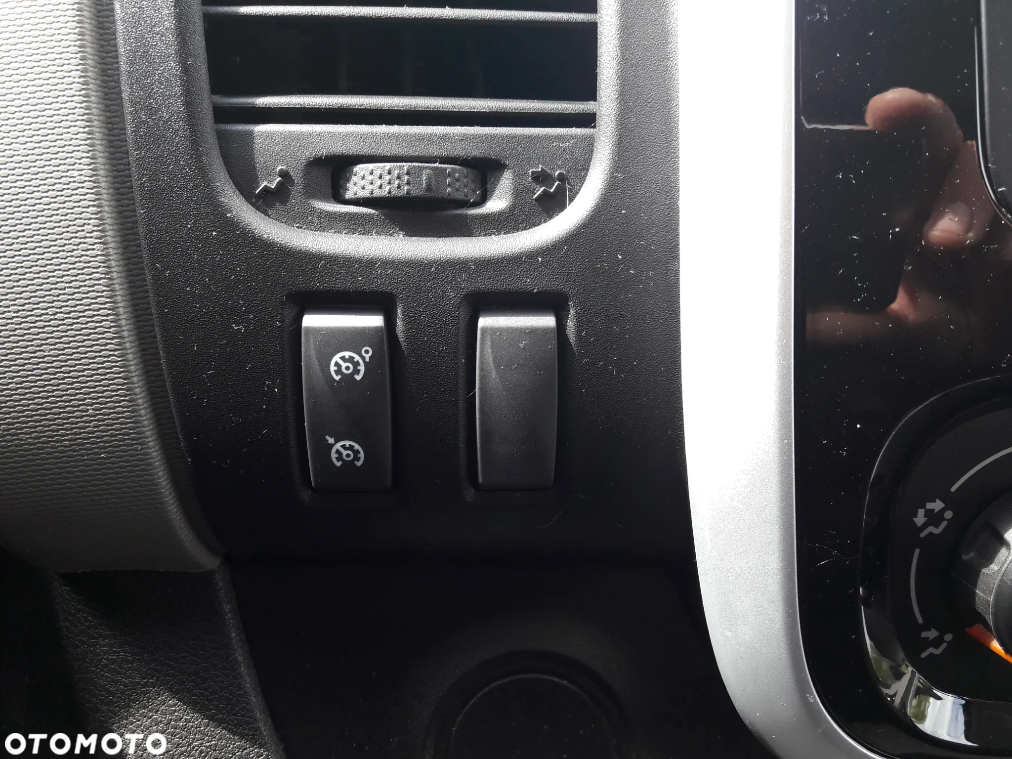 Renault TRAFIC - 11