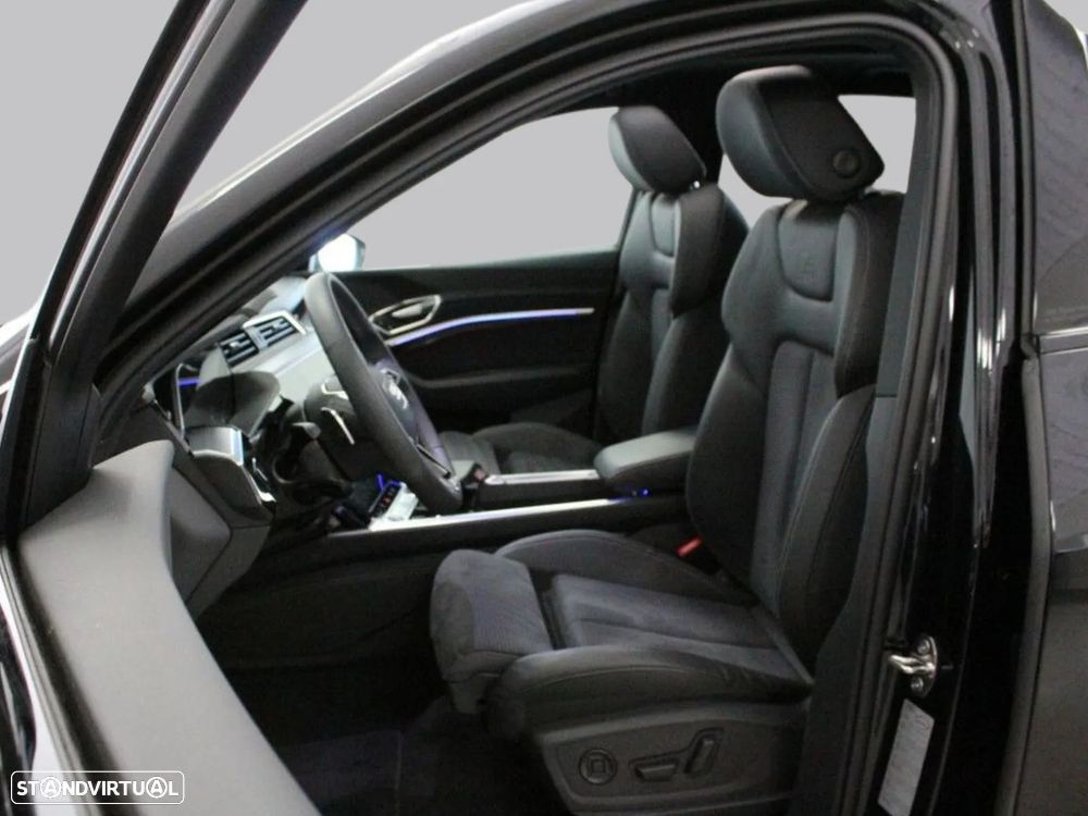 Audi Q8 e-Tron Sportback 55 quattro S line - 4