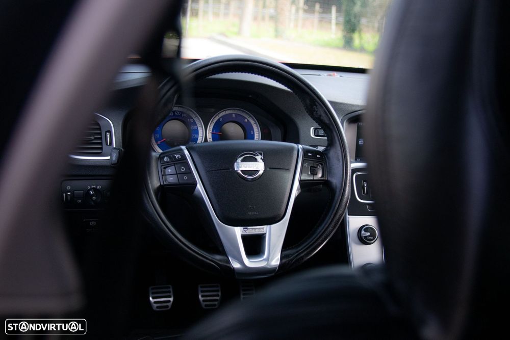 Volvo S60 1.6 D2 Drive Momentum Start/Stop - 2