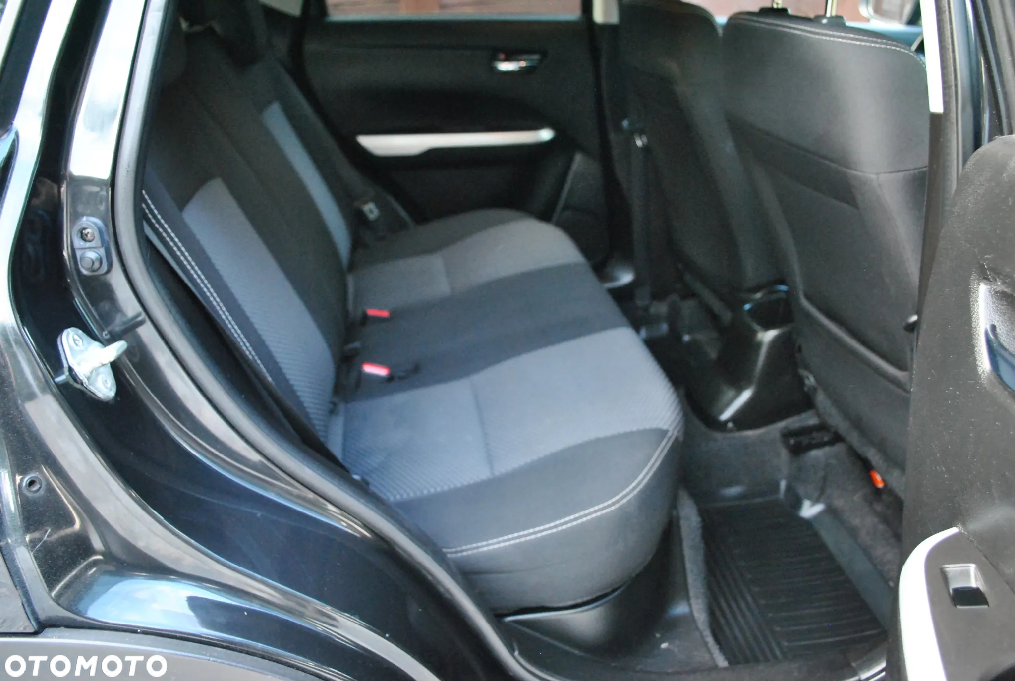 Suzuki Vitara 1.6 DDiS (4x2) Comfort+ - 11